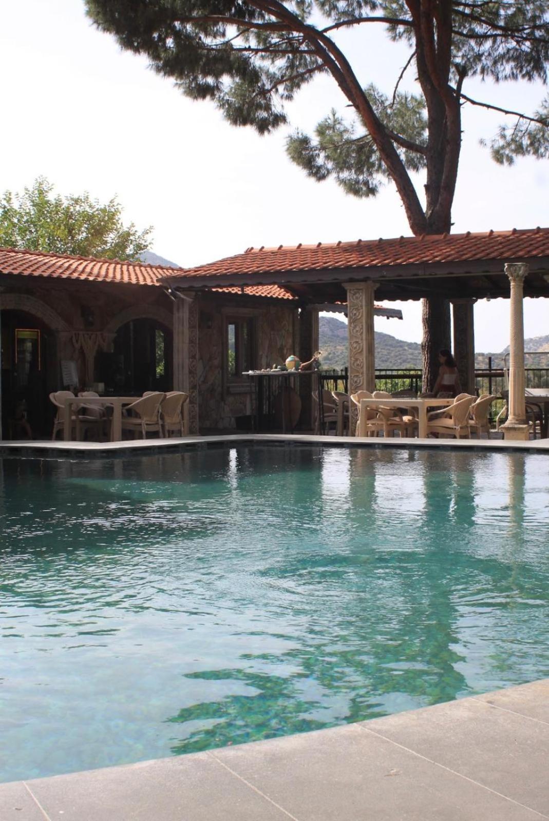 Atillas Getaway Selçuk Exterior foto